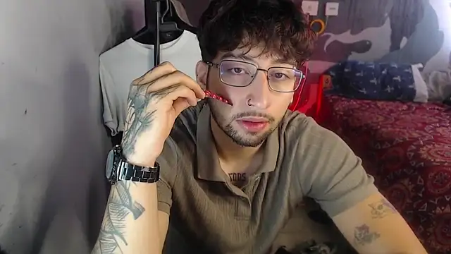 Dereck Dickson online show from 11-04-25, 03:05