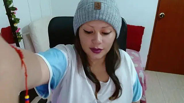 miss evoleth2 online show from 03-07-26, 11:05