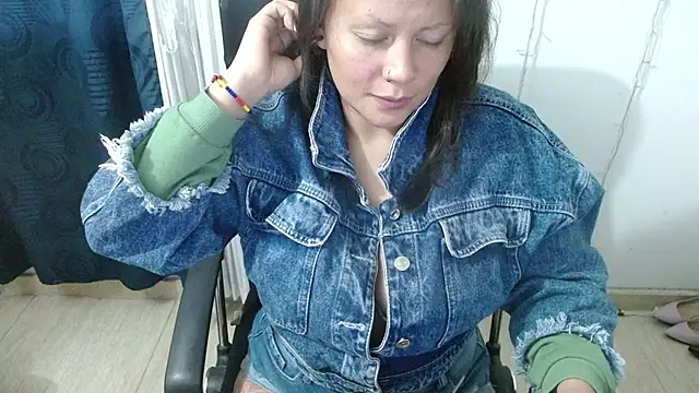 miss evoleth2 online show from 07-24-26, 11:23