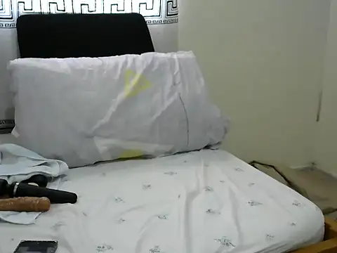 Snapshot of Sassyever chatting on 03-03-26, 08:43 Sassyever online show from 03-03-26, 08:43