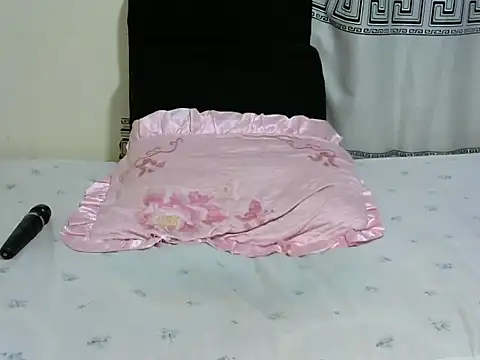 Sassyever online show from 12-15-25, 12:49