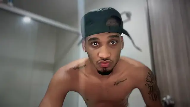 Snapshot of michael_jordanx chatting on 02-25-25, 08:11 michael jordanx online show from 02-25-25, 08:11