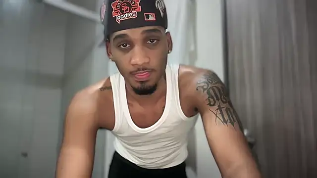 Snapshot of michael_jordanx chatting on 03-03-25, 02:28 michael jordanx online show from 03-03-25, 02:28