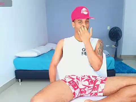 Snapshot of michael_jordanx chatting on 01-11-25, 12:01 michael jordanx online show from 01-11-25, 12:01