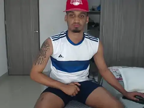 Snapshot of michael_jordanx chatting on 12-25-24, 04:54 michael jordanx online show from 12-25-24, 04:54