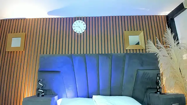 NaxaAndLexi  online show from 03-09-26, 03:04