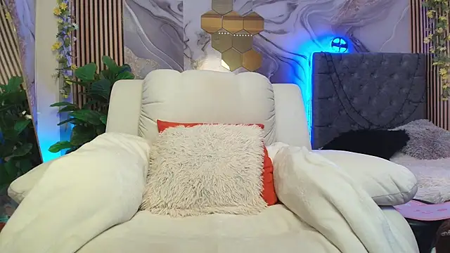 Snapshot of concubine chatting on 06-19-26, 02:45 concubine online show from 06-19-26, 02:45