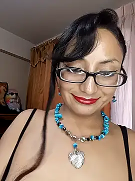 Lucy Chery online show from 01-17-26, 10:35