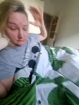 CoupleKitty online show from 01-18-26, 11:57