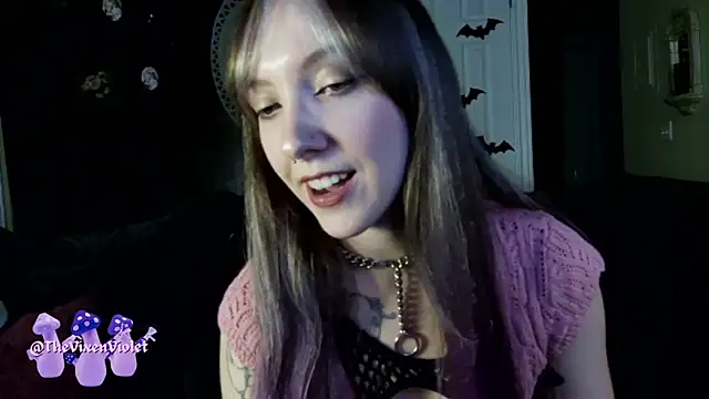 thevixenviolet online show from 11-13-25, 01:31
