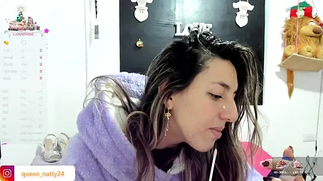 queen-natty online show from 12-28-24, 03:47