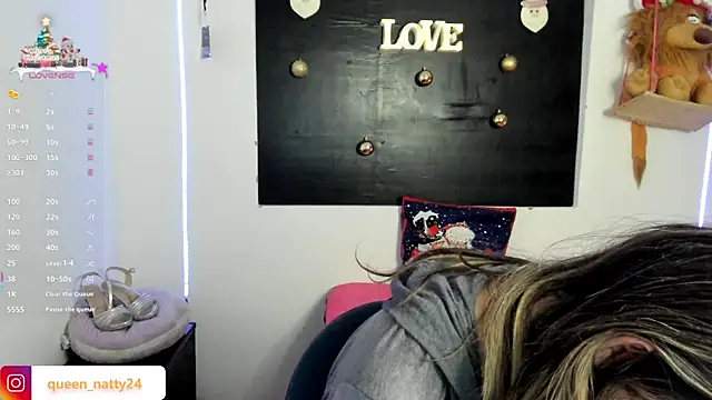 queen-natty online show from 12-19-24, 03:40