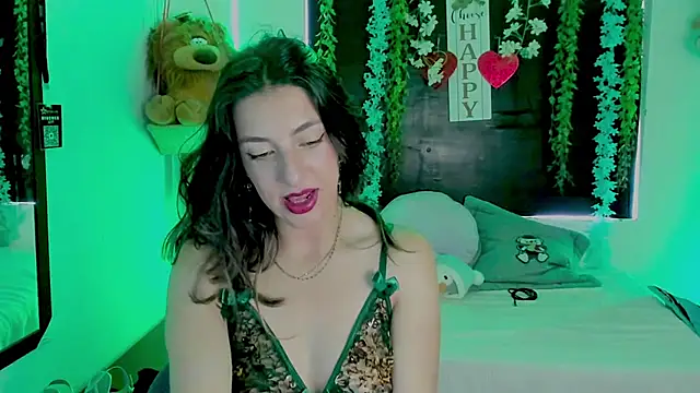 queen-natty online show from 03-25-26, 02:27