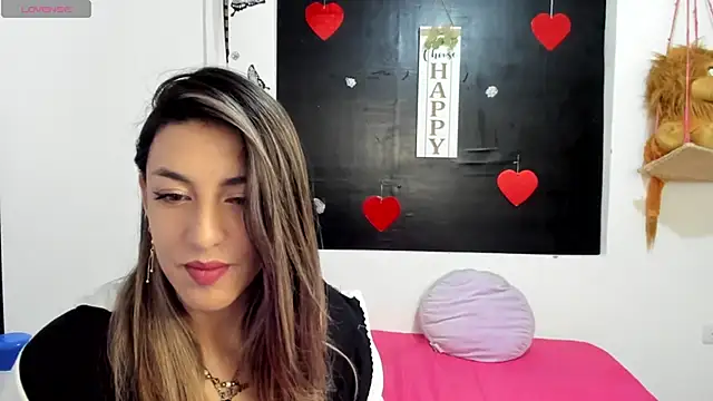 queen-natty online show from 01-22-25, 04:02