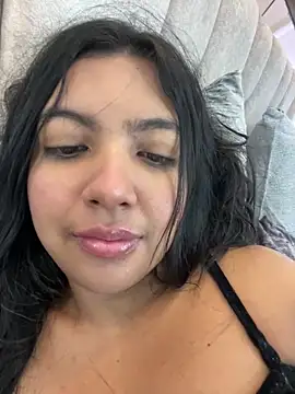 Snapshot of nicole_fisherr chatting on 04-19-26, 06:47 nicole fisherr online show from 04-19-26, 06:47