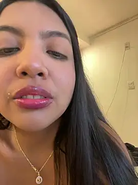 Snapshot of nicole_fisherr chatting on 07-29-26, 10:20 nicole fisherr online show from 07-29-26, 10:20