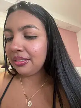 Snapshot of nicole_fisherr chatting on 07-27-26, 10:17 nicole fisherr online show from 07-27-26, 10:17
