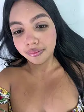 Snapshot of nicole_fisherr chatting on 07-04-26, 10:58 nicole fisherr online show from 07-04-26, 10:58