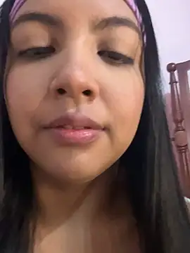 Snapshot of nicole_fisherr chatting on 05-24-26, 11:37 nicole fisherr online show from 05-24-26, 11:37