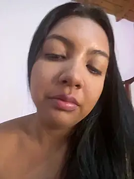 Snapshot of nicole_fisherr chatting on 05-20-26, 03:36 nicole fisherr online show from 05-20-26, 03:36