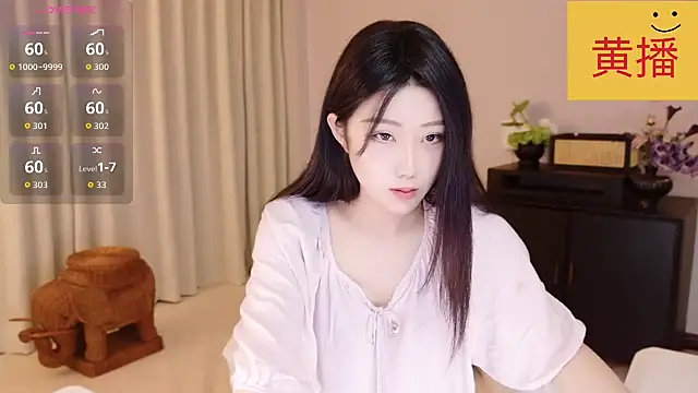 Snapshot of Lucky-baby chatting on 05-15-26, 02:04 Lucky-baby online show from 05-15-26, 02:04