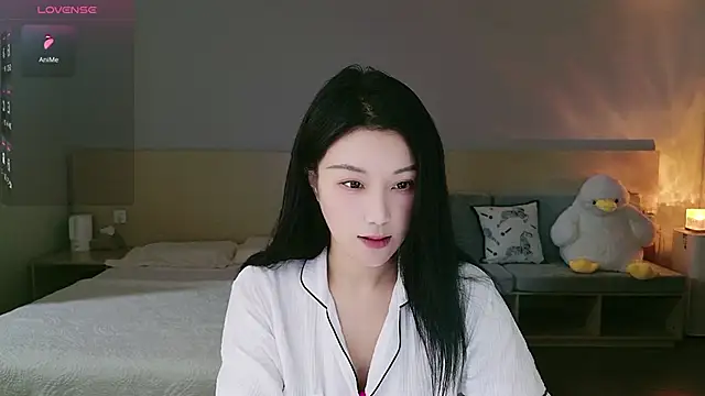 Snapshot of Lucky-baby chatting on 10-05-25, 01:13 Lucky-baby online show from 10-05-25, 01:13