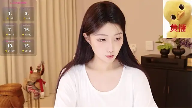 Snapshot of Lucky-baby chatting on 05-25-26, 01:54 Lucky-baby online show from 05-25-26, 01:54