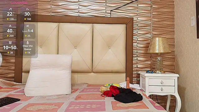 Snapshot of Brianrosex chatting on 05-07-26, 01:21 Brianrosex online show from 05-07-26, 01:21