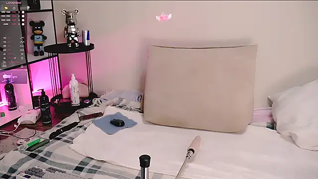 Snapshot of viamoon chatting on 02-18-26, 03:37 viamoon online show from 02-18-26, 03:37