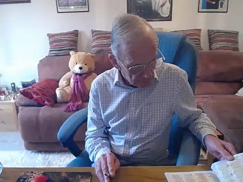 Ferret7777 online show from 10-27-25, 02:18