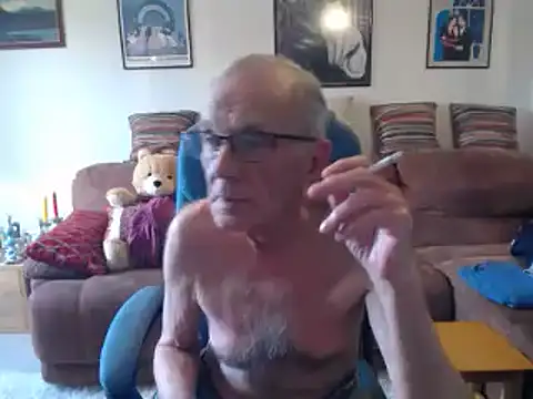 Snapshot of Ferret7777 chatting on 03-03-25, 01:23 Ferret7777 online show from 03-03-25, 01:23