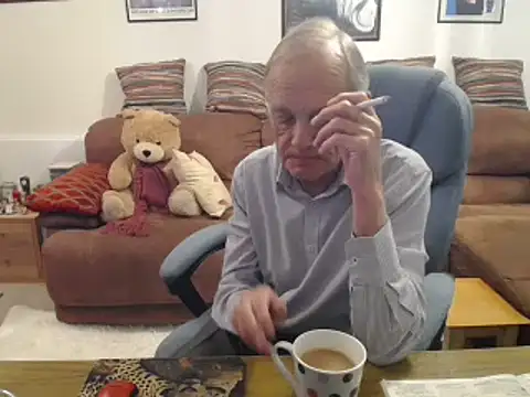 Snapshot of Ferret7777 chatting on 06-07-26, 04:23 Ferret7777 online show from 06-07-26, 04:23