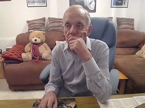 Ferret7777 online show from 11-11-25, 08:14