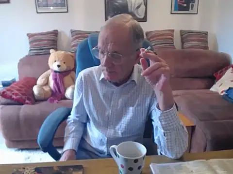 Snapshot of Ferret7777 chatting on 10-18-25, 11:01 Ferret7777 online show from 10-18-25, 11:01