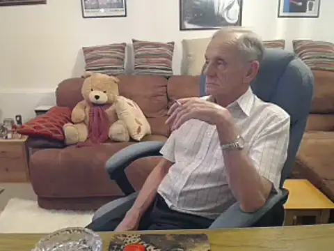 Snapshot of Ferret7777 chatting on 06-29-26, 06:40 Ferret7777 online show from 06-29-26, 06:40