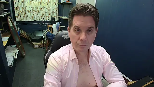tilobinder online show from 05-15-26, 02:59