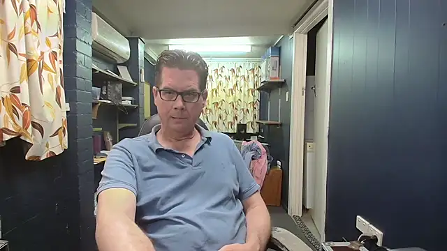 tilobinder online show from 12-20-25, 01:03