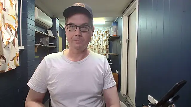 tilobinder online show from 01-19-26, 04:00