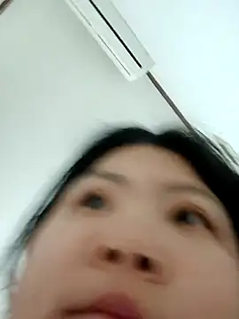 hello098712 online show from 04-28-26, 02:21