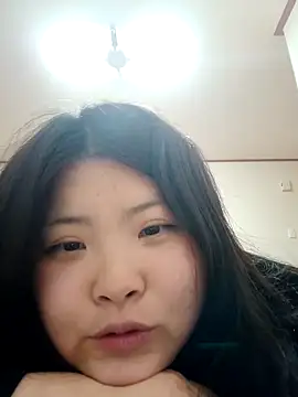 Snapshot of hello098712 chatting on 03-13-25, 03:28 hello098712 online show from 03-13-25, 03:28