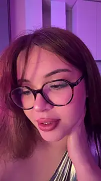 CutiePie3 online show from 04-10-26, 08:38