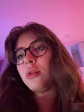 CutiePie3 online show from 12-17-25, 07:52