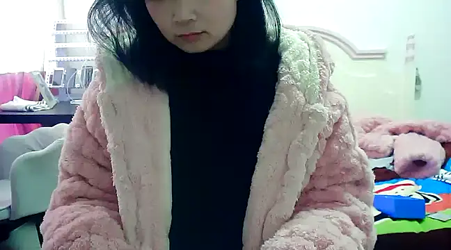 Snapshot of CN-Xiaoxi chatting on 02-26-25, 12:09 CN-Xiaoxi online show from 02-26-25, 12:09