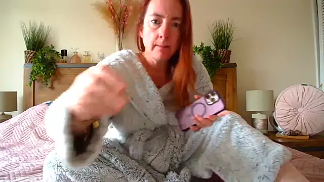 LouiseTswing online show from 03-24-26, 10:48