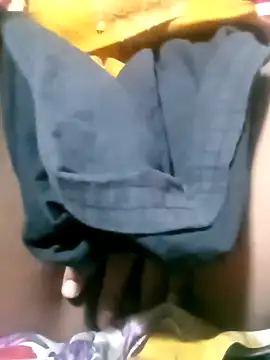 Hot Falguni online show from 02-26-25, 03:43