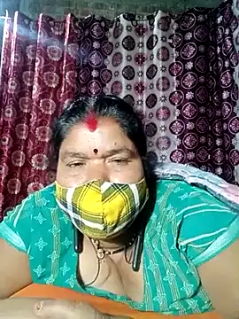 Hot Falguni online show from 02-17-25, 04:09