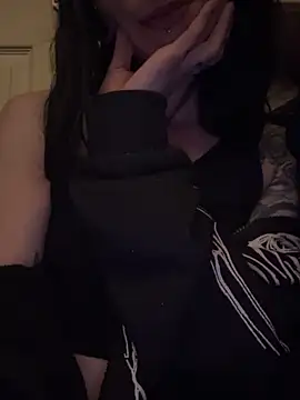 MissMidnightUK online show from 04-10-26, 10:39