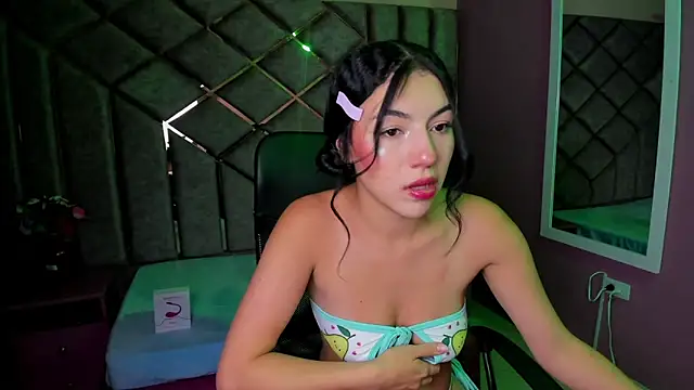 Poly Sasha  online show from 11-09-25, 03:54