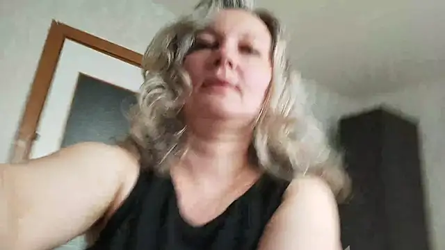 EdithManning online show from 05-13-26, 05:58