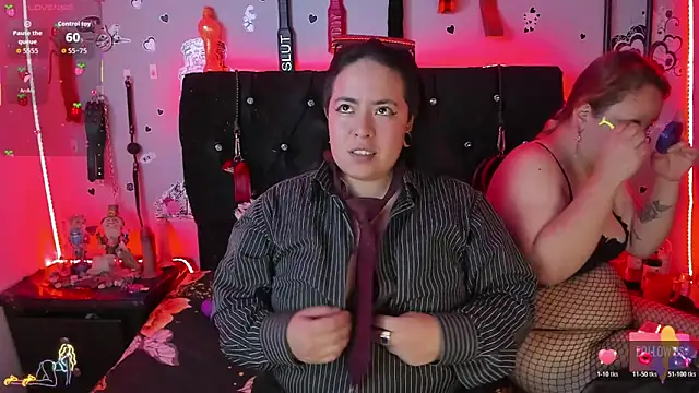 katieeandsharonn online show from 07-08-26, 11:44